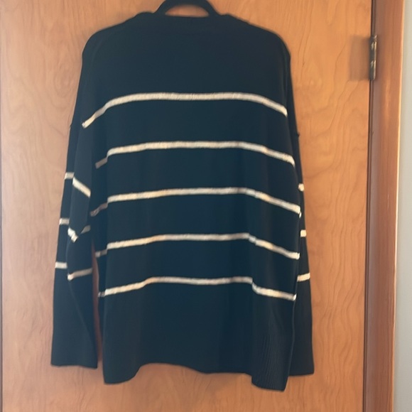 Black and White Striped Sweater - Picture 2 of 2